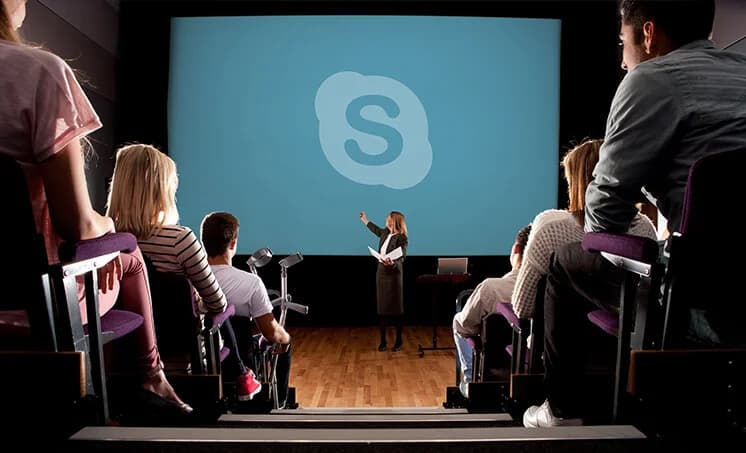 Ta in världen i klassrummet med Skype